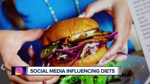 Are social media food photos ruining your diet?