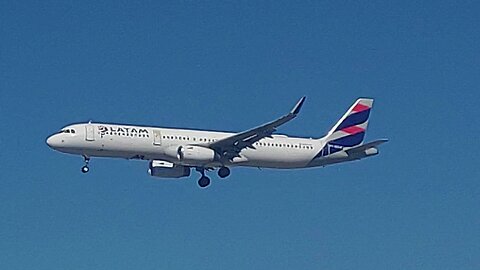 Airbus A321 PT-MXN vindo de Cuiabá para Guarulhos