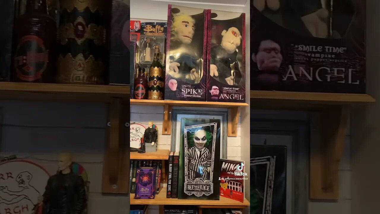 I don’t think I can control myself! Buffy edition #americanpsycho #buffy #merch #collection