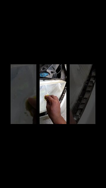 How to clean Nissan Tiida Headlight