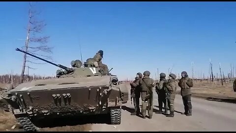 Russian Marines in Pavlovka Ukraine, BMP-2 & Ka-52s attack helicopters
