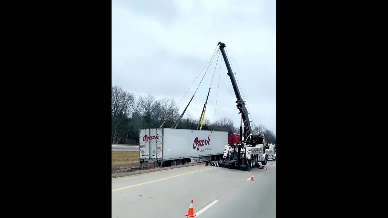 Off Roading On i57 Illinois