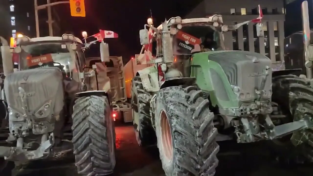 FREAKING AWESOME!! 👏 THE FARMERS ARE IN OTTOWA!