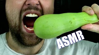 ASMR VEGETARIAN RAW ZUCCHINI | EATING SOUND (NO TALKING) 🎧 BEST SOUND