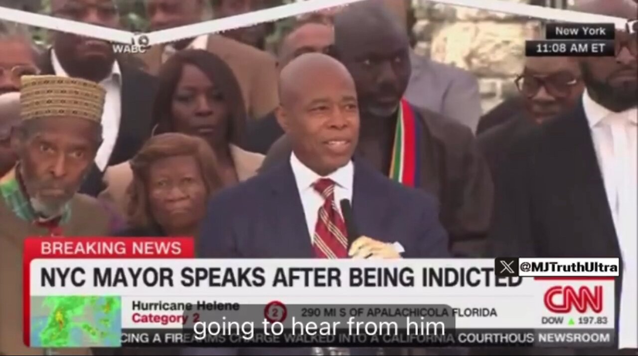 After Eric Adam’s indictment he gets severely shredded by a NYorker in the crowd
