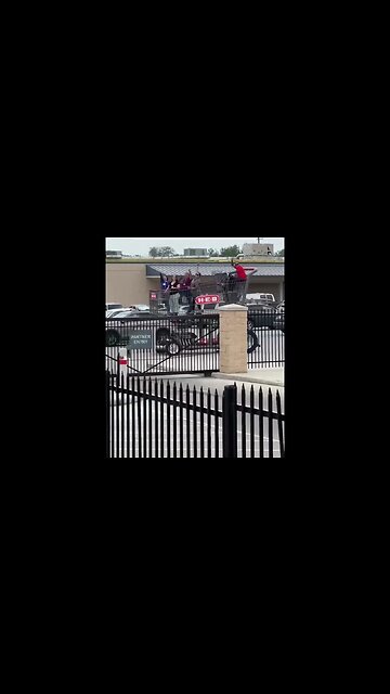 H-E-B and Lowe’s really having a battle of who has the biggest shopping cart in Texas.