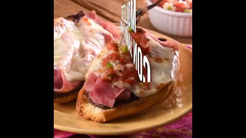 Classic Ham Muffins with Pico de Gallo