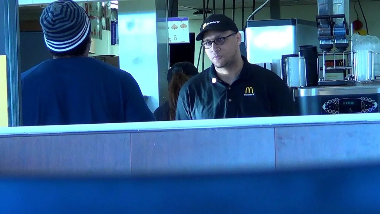 SkeeterJean FAKE MCDONALD'S EMPLOYEE PRANK