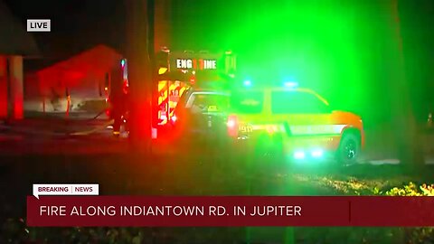 Fire spreads from vans to furniture store in Jupiter