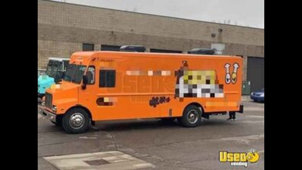 Low Mileage Chevrolet 28' Commercial Mobile Kitchen Step Van Food Truck for Sale in Michigan