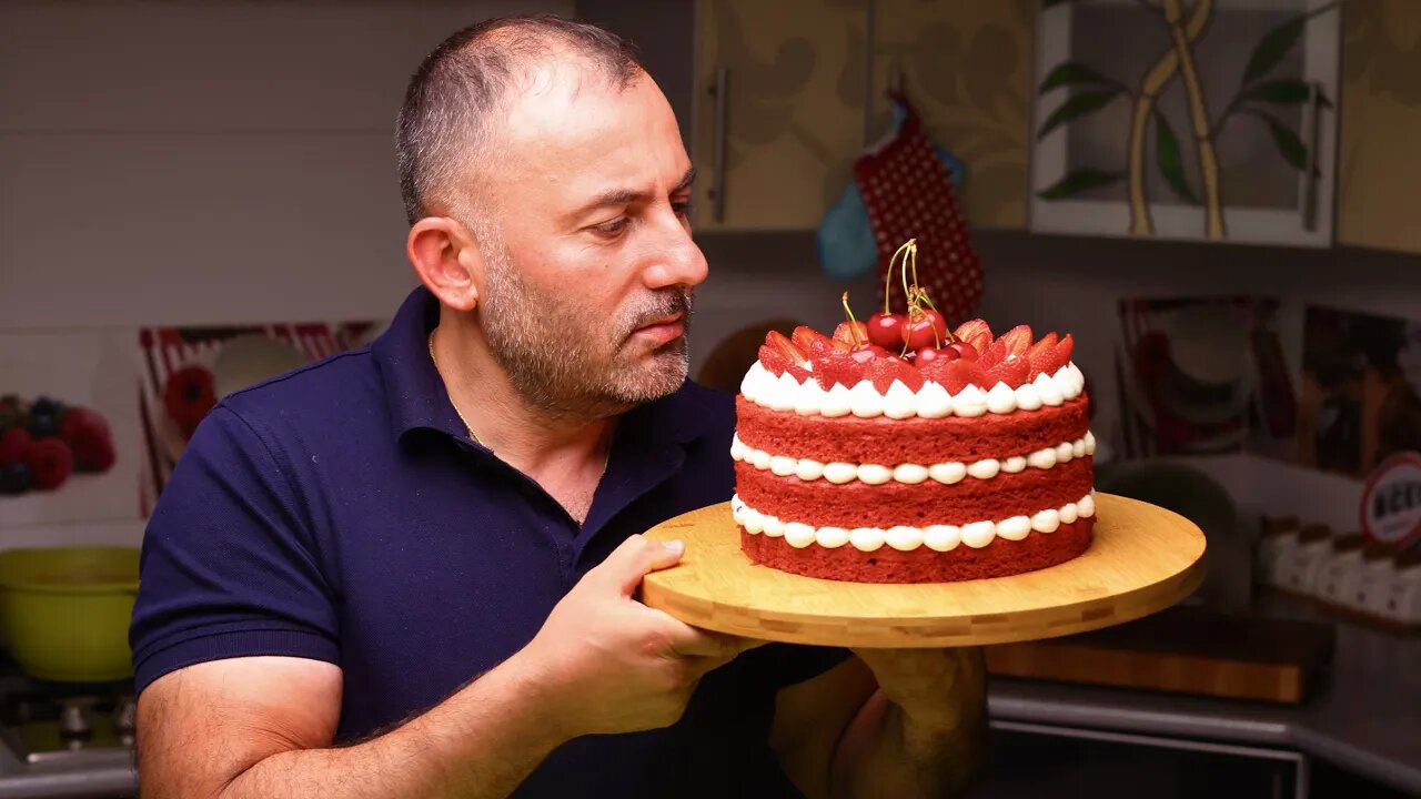 RED VELVET CAKE