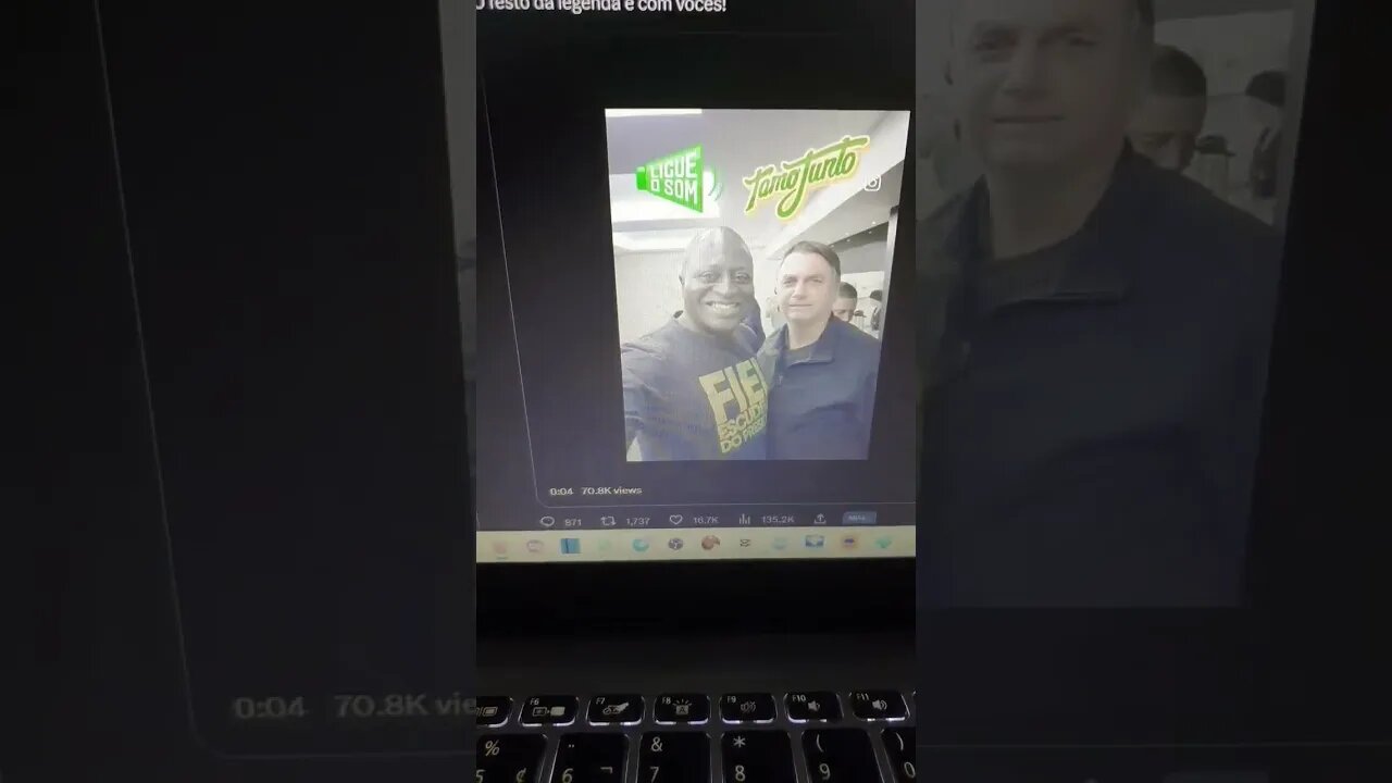 a esquerda está desesperada dizendo que flopou a recepção do Bolsonaro mas temos imagens que foi 🔝