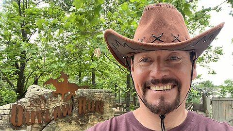Off Ride Footage of OUTLAW RUN at SILVER DOLLAR CITY, Branson, Missouri, USA
