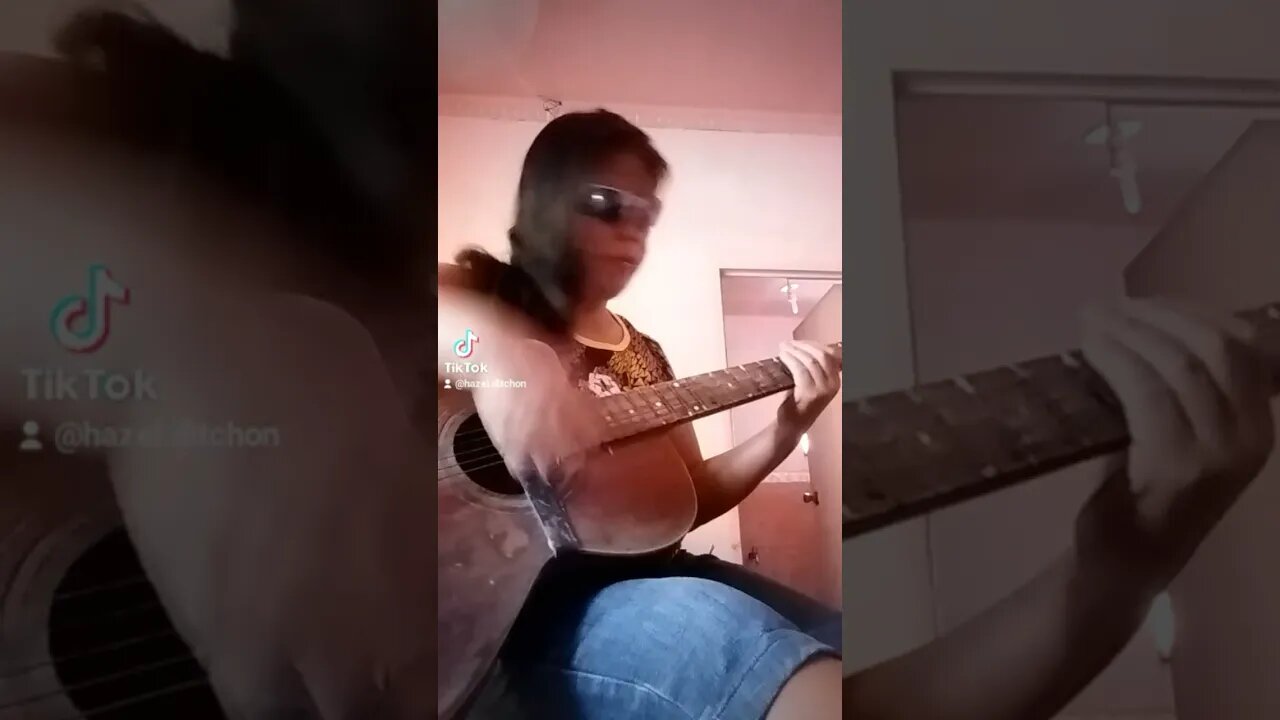 I try my self practice playing guitar