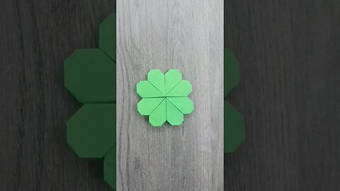 origami easy paper lucky four leaf clover with Ski #origami #easyorigami #paper #lucky #clover