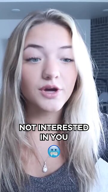 50/50 She Likes You! What Odds! #datingadvice #flirting