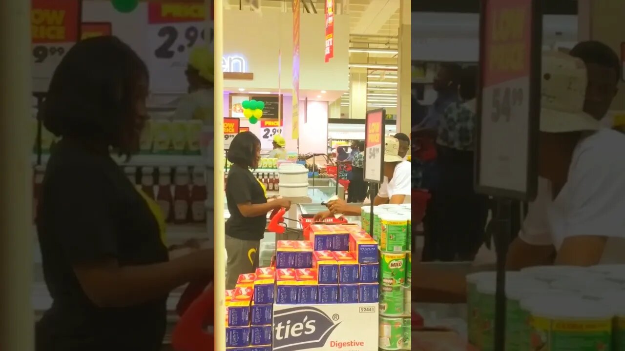She has a good heart! #shorts #prank
