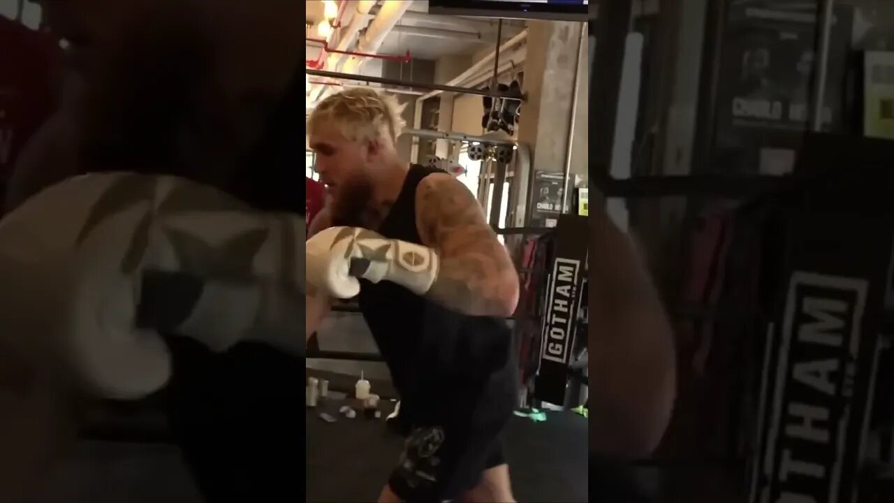Jake Paul Uses his Special Move on Adin😂 #adinross #jakepaul #sneako #sneakoclip #adinlive #n3on