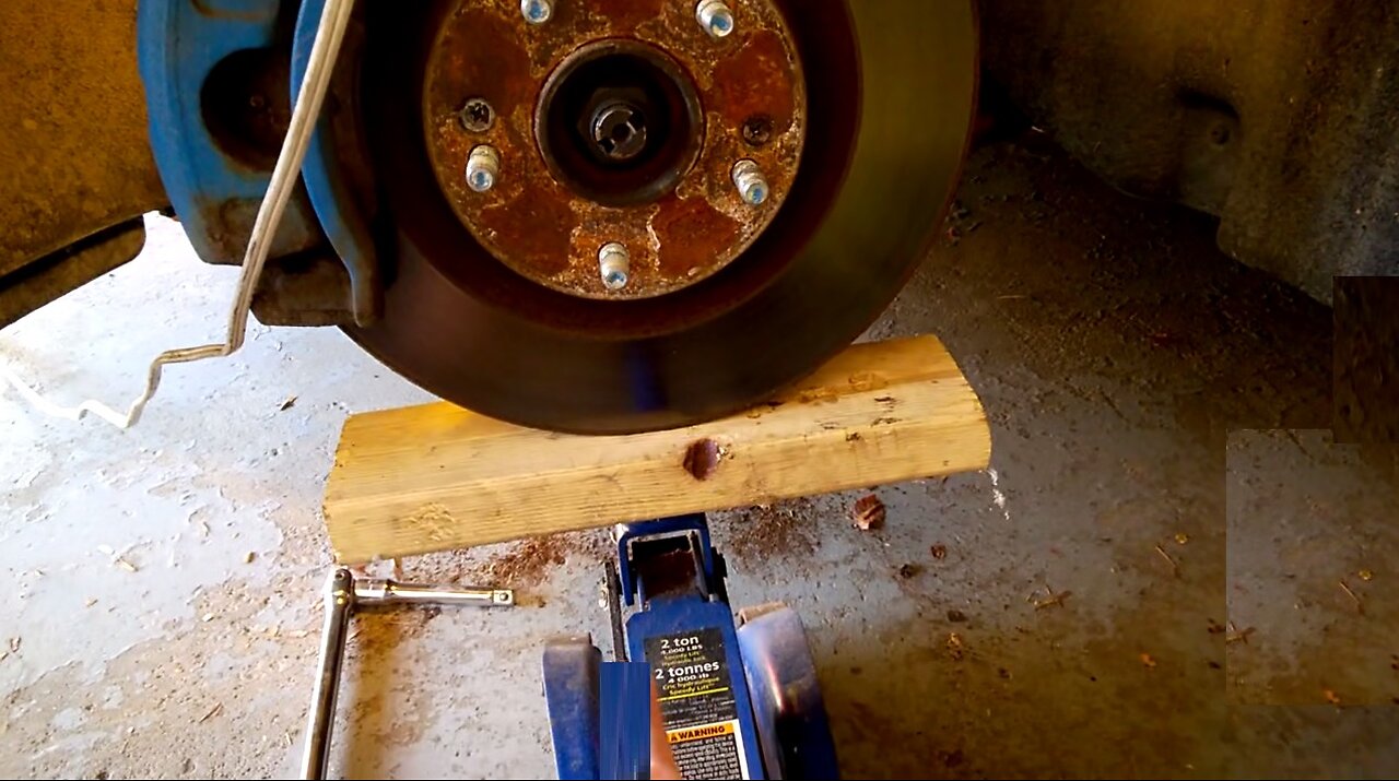 Control arm bolt tightening - the right way (wishbone)