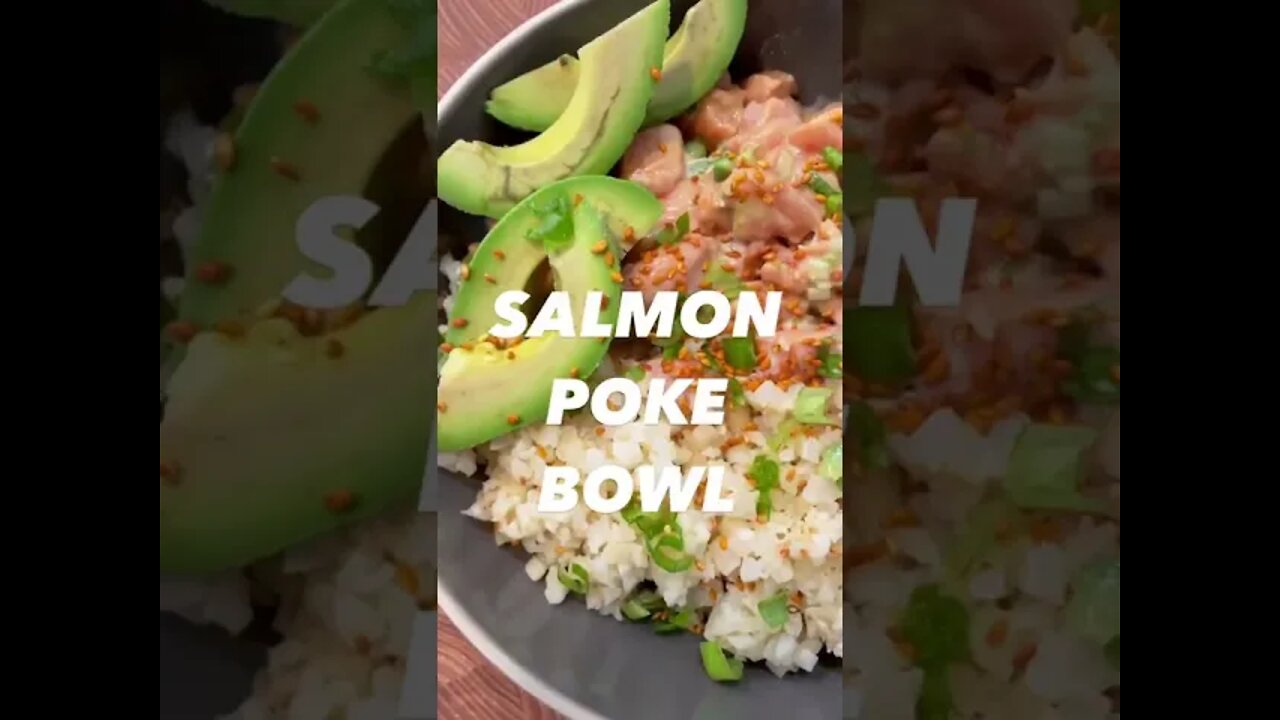 Poke bowls are LIFE! #pokebowl #sushi #lowcarb #lowcarbrecipes #keto #ketorecipes #Shorts