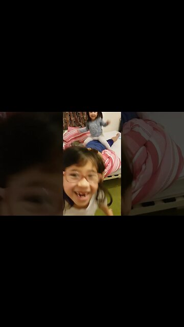Hilarious video- the girls are massaging mommy and do horsey with her