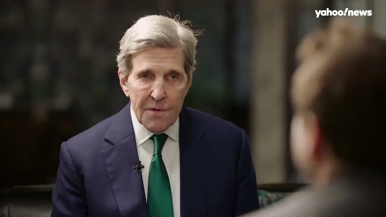 John Kerry Says Global Elites Offset Jet Pollution, LOL