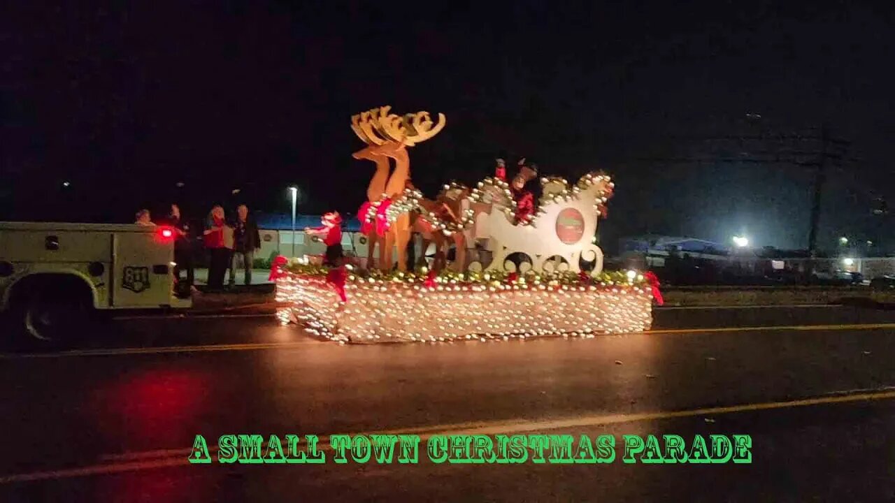 The Metcalfe County Christmas Parade 2022: A small town parade filled with unique flare