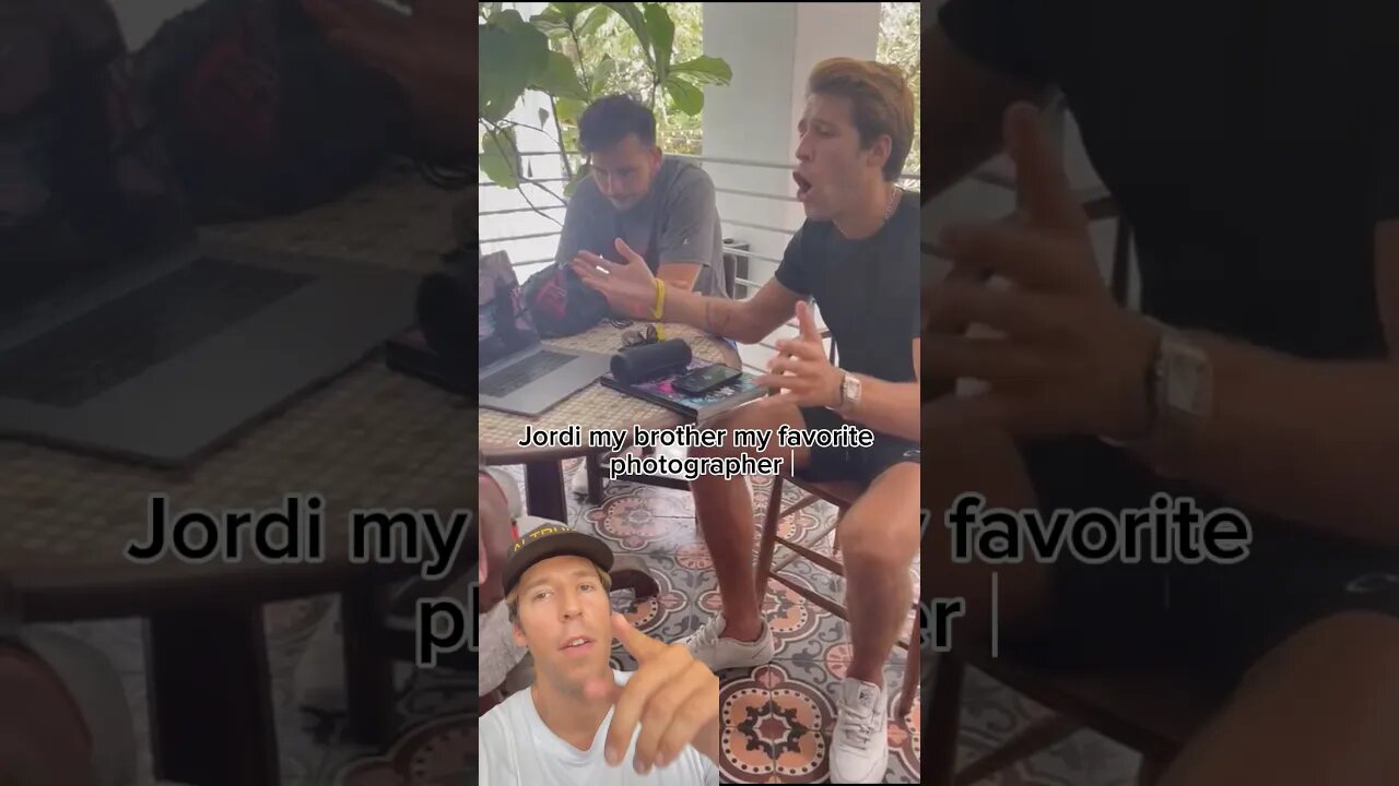 See the reaction of a friend in miami to my rock song 🎸🎸🎸
