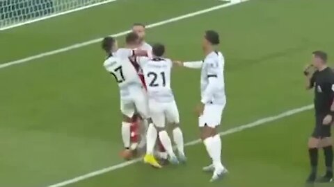 Jordan Henderson Liverpool HEATED incident | Who is in the wrong here?!