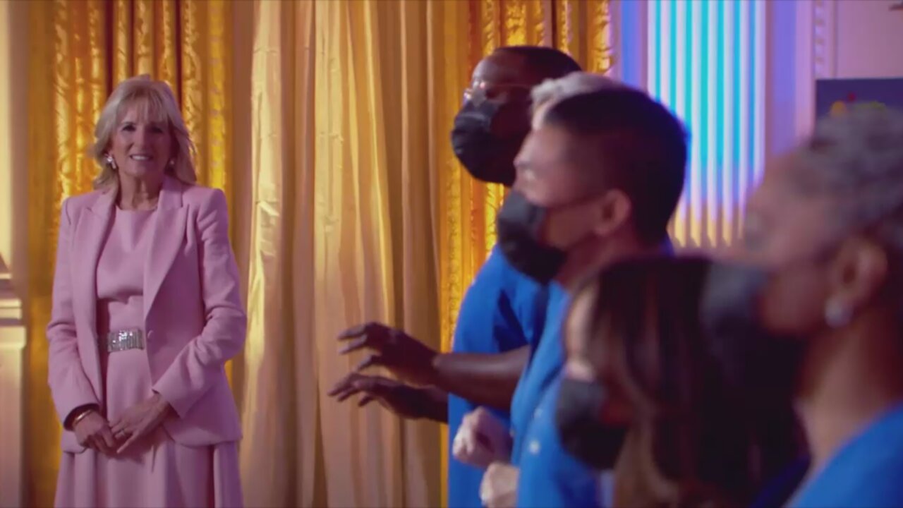 Cringe Cringle: Jill Biden and the Singing Nurses
