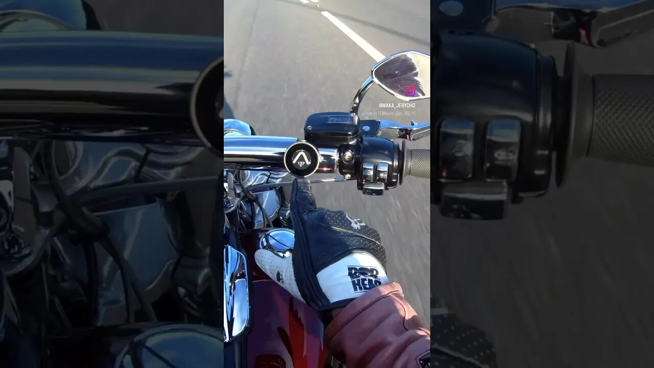 The adventures of Mad-Mak and Cameraman Leon as we test the Beeline moto satnav. On it bro! #tech