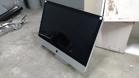 Dumpster Diving - 27" Apple iMac WOW!