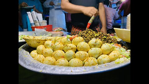 The day when i meet - THE KING OF JHALMURI WALA ! In street