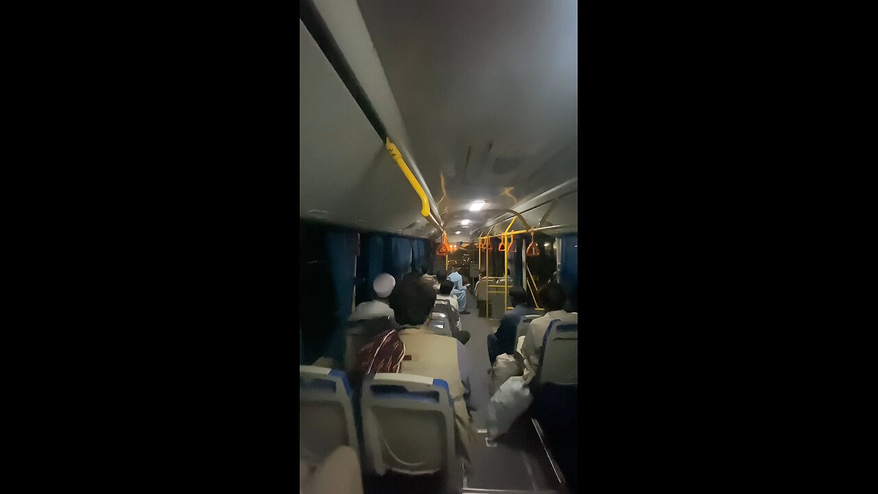 Islamabad Orange Metro Bus NHA to Airport #islamabad #orangemetrobus #metrobus #pakistan #travel