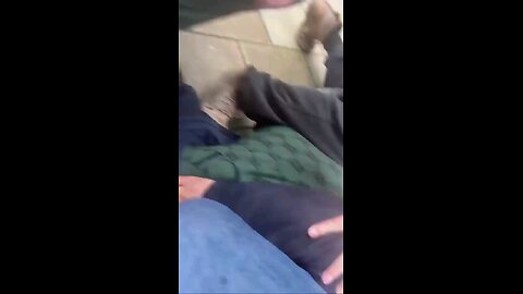 Finally some good from London: Citizens stop Muslim Jihadi with Knives and Kuran. Tragedy averted!