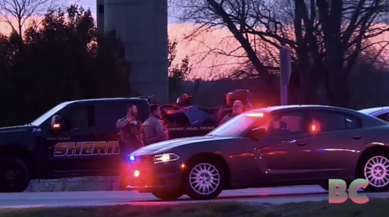 Suspect and 13 year-old dead after woman’s body found in Iowa