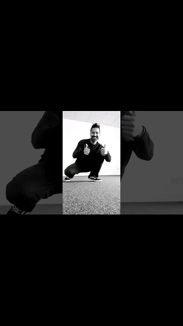 Move Your Body🤸🏽‍♂️ #handstandpress #handstandworkout #mobility #feelgood #fun #selfcare #exercise