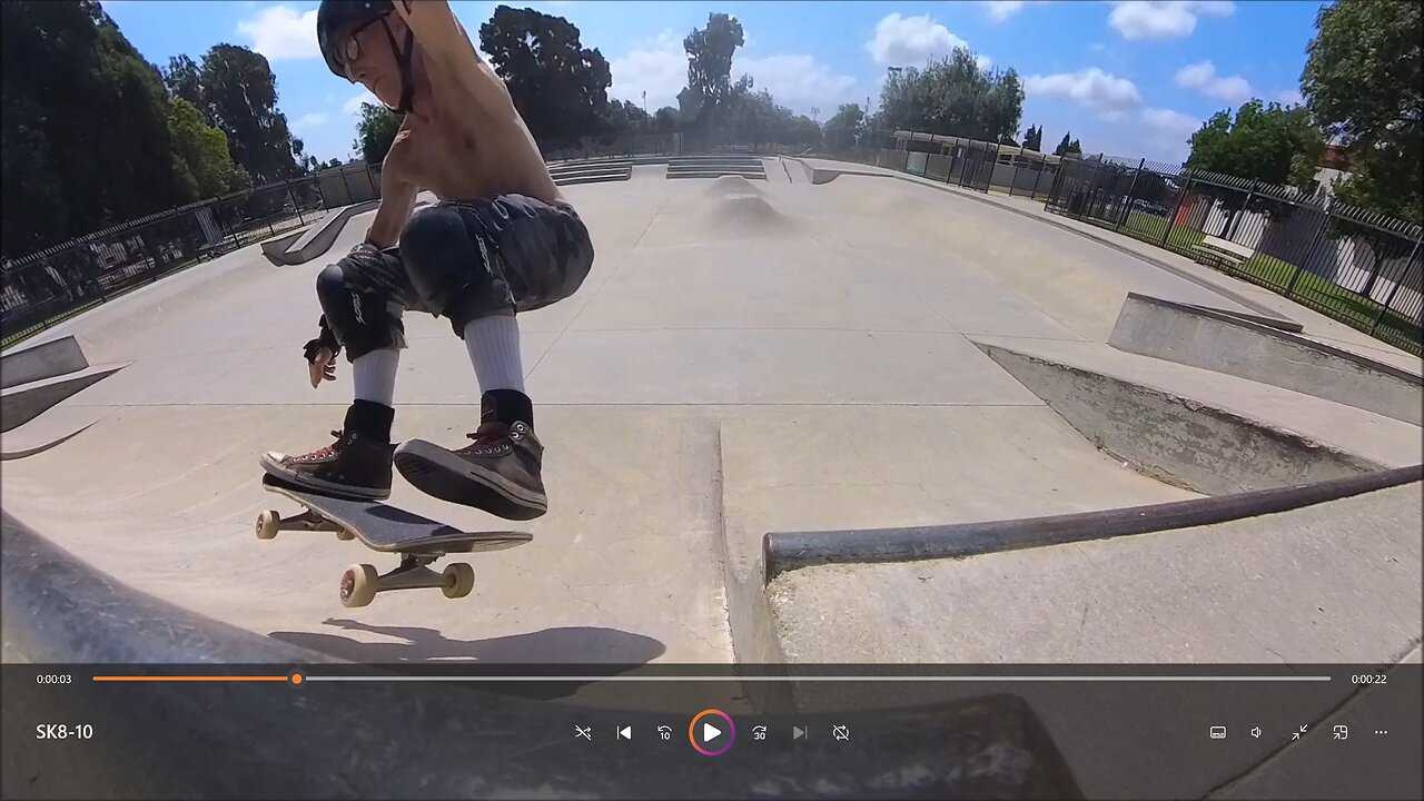 I'm very grateful to still be sk8ing at 60 years of age... 🖖
