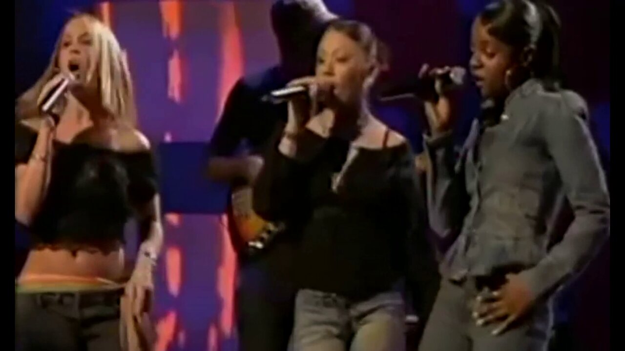 Sugababes - Freak Like Me (Live 2002)