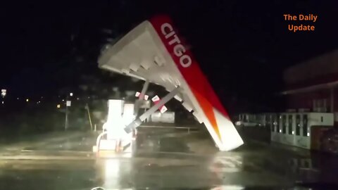 Hurricane Nicholas hits Texas bringing flash floods and destroying buildings | The Daily Update