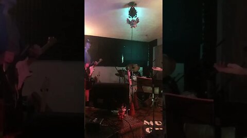 Chronic B 11 ending into Him Hawwin'