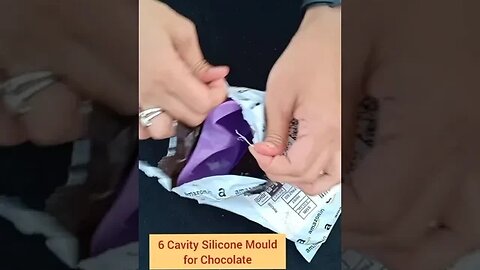 Product review 6 cavity silicone chocolate mould Amazon #thecakeroom #shorts #shortvideo