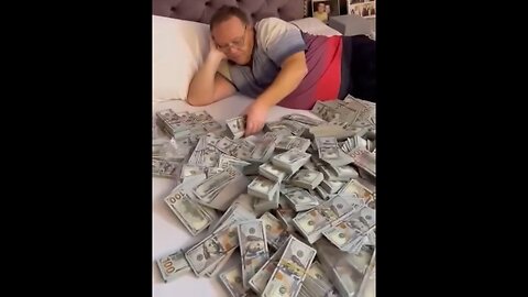 Well Lookie Here, Two Ukrainian Officials Busted With 6 Million Dollars In Cash Inside Their Homes