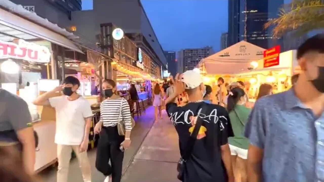 【🇹🇭 4K】The Best Night Market in Bangkok Thailand 2022 Jodd Fairs Pha Ram 9 17