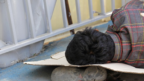 How Tehran mayor treats homeless people