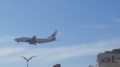 Boeing 737-400 F-GIXS llega a Manaus desde Brasília
