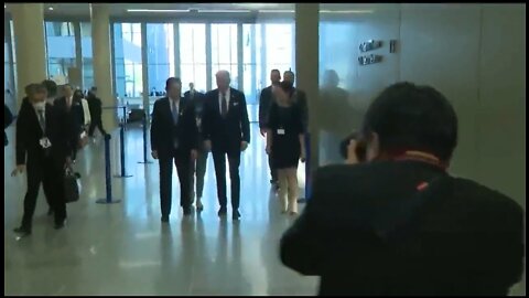 Biden Staff Won’t Let Reporters Ask Questions