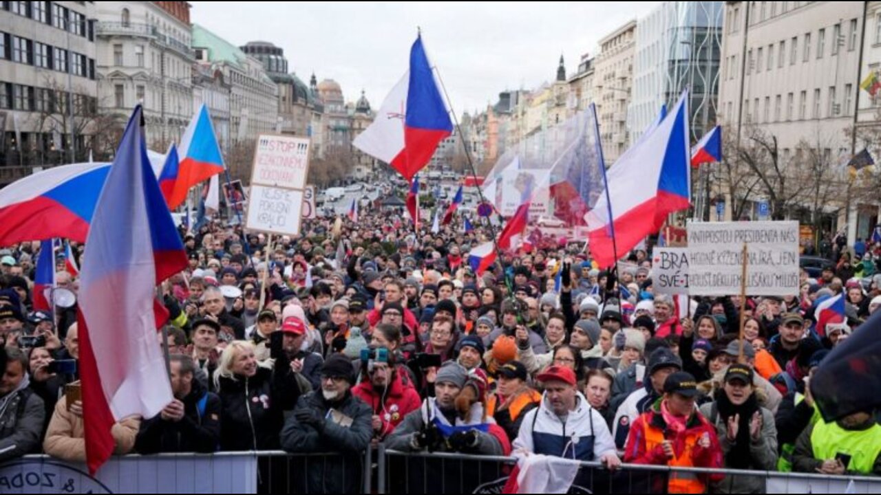 Czech Prime Minister Ends Vaccine Mandates: ‘We Do Not Want to Deepen the Rifts in Society’