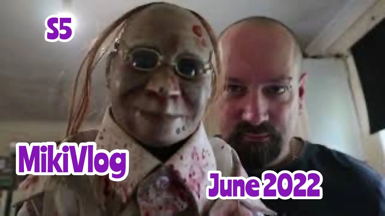 MikiVlog - S05E05 - Creepy Dolls, Father's Day & Going to Court