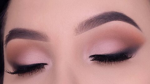 Soft Matte Smokey Eye Makeup Look Tutorial | Maven beauty
